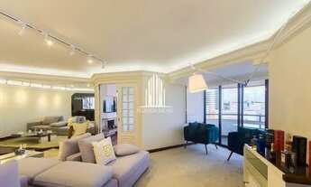 Imagem 2: Apartamento em Moema de 227m2 4 dormitórios 3 banheiros e 3 vagas de garagem