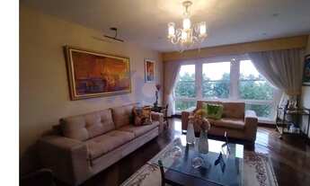 Imagem 5: Oportunidade Imperdível: Apartamento Reformado com Vista para o Mar na Av. Atlântica!