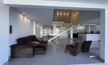 Imagem 4: Casa para aluguel, 4 quartos, 4 suítes, 4 vagas, LARANJEIRAS - Uberlândia/MG