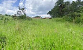 Imagem 2: Casa em lote com área de 180 m² em Mateus Leme/ MG