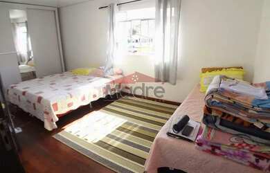 Imagem 6: Terreno com casas à venda no Capão Raso