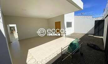 Imagem 3: Casa à venda, 3 quartos, 2 suítes, 2 vagas, Jardim Patrícia - Uberlândia/MG