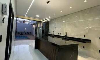 Imagem: Belíssima Casa no St. Jamil Miguel