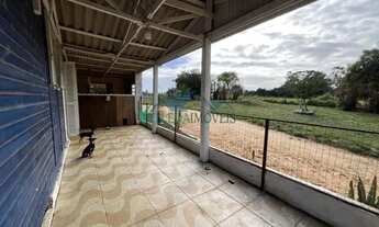 Imagem 3: Velleda oferece magnífico sítio completo em Águas Claras, galpão, piscina, galinheiro e fr