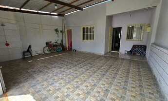 Imagem: Casa à Venda com 3 Quartos Novo Jardim