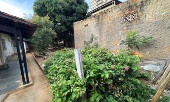 Imagem 2: São Luiz 02 casas em lote de 600m2 ideal pra prédio