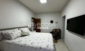 Imagem 11: Casa para aluguel, 3 quartos, 1 suíte, 4 vagas, Cidade Jardim - Uberlândia/MG