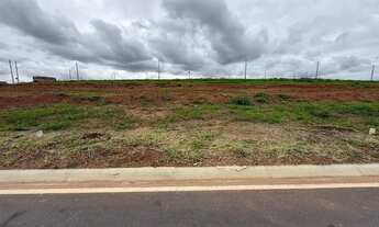 Imagem 7: OPORTUNIDADE: R$ 320.000,00 no Vinhas Flamboyant, lote com 260 m² de frente para o Clube e