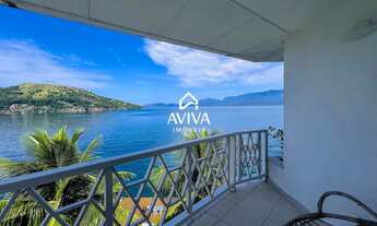 Imagem 6: Casa Tríplex Beira-Mar no Condomínio Portogalo Disponível para Venda