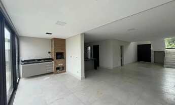 Imagem 5: Casa de condomínio para alugar no Residencial Villa DÁquila no bairro Santa Rosa em Piraci