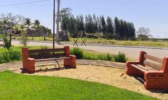 Imagem 6: Imóvel para venda possui 1746 metros quadrados com 3 quartos em Centro - Trindade - GO