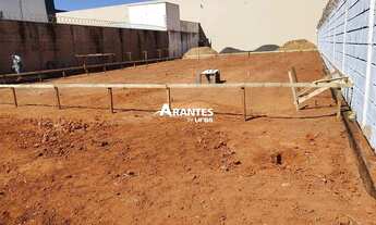 Imagem: Terreno com 501,20 m² à venda no bairro