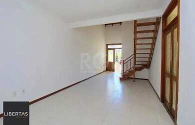 Imagem 4: Casa em Porto Alegre, no bairro Aberta Dos Morros, com 3 dormitório(s), e 3 banh