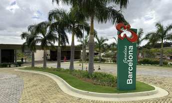 Imagem 2: Belíssimo Sobrado, com Lazer privativo no Res. Jardim Barcelona