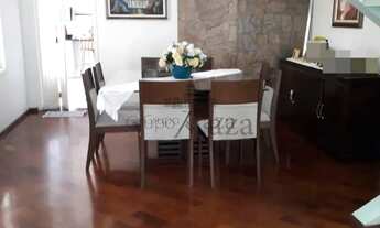 Imagem 4: Oportunidade - Casa - Jardim das Industrias - 4 Dormitórios - 250m²