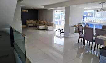 Imagem 3: VILLAGIO DE VENEZA - COBERTURA TRIPLEX NA QUADRA MAR EM BALNEÁRIO CAMBORIÚ