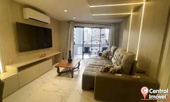 Imagem 4: Apartamento Reformado e Mobiliado a 1 Quadra do Mar | 159 m²