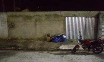 Imagem 3: Alugo casa no cond. recanto da poesia na forene na rua principal