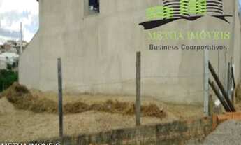 Imagem 7: Excelente terreno em rua tranquila. Área total do lote: 279,71m²