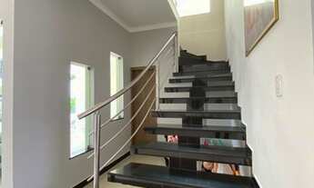 Imagem 4: Casa de condomínio para venda tem 200m² com 3 suítes no Cond. Jardim Ananin