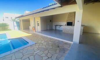 Imagem 3: Casa de condomínio sobrado para aluguel tem 276 metros quadrados com 3 quartos