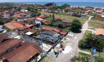 Imagem 2: Casa lado praia em Itanhaém com piscina e 3 Dormitórios 1 Suíte