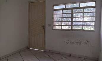 Imagem 5: Kitnet com 1 dormitório para alugar, 35 m² por R$ 685,00/mês - Guaíra - Curitiba/PR