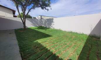 Imagem 3: Excelente casa para aluguel com 03 quartos no Bairro Santa Mônica - Uberlândia - MG