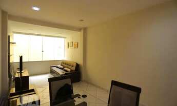 Imagem 2: Apartamento para Aluguel - Copacabana, 2 Quartos, 70 m2