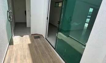 Imagem 6: Cód.: 929 - Casa com 2 Suítes, Varanda e 2 Vagas de Garagem, à venda em Condomínio Fechado