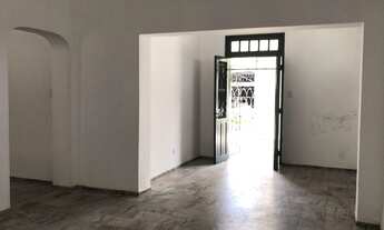 Imagem 6: Aldeota/Centro. Excelente localização. 250m2. Casa de esquina. Pé direito Alto. 15 vagas