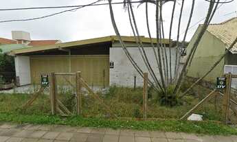 Imagem 2: Casa para venda com 1.080 m² de terreno sendo 18x60 e com 4 quartos em Atlantida - Xangri