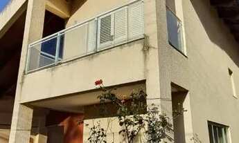 Imagem 2: Sobrado Padrão para Venda em Setor Jaó Goiânia-GO