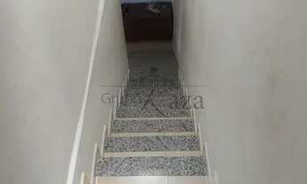 Imagem 6: Jacarei - Casa Padrão - Parque dos Principes