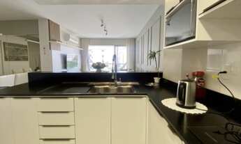 Imagem 2: Apartamento à com 126 m2 privativos com 4 quartos, 1 suite, 2 vagas em Barreiros