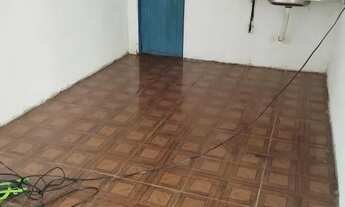 Imagem 3: Alugo kitnet - incluso água e luz