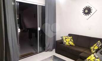 Imagem 2: Casa de 3 quartos, sendo um deles uma suíte, na Vila Industrial