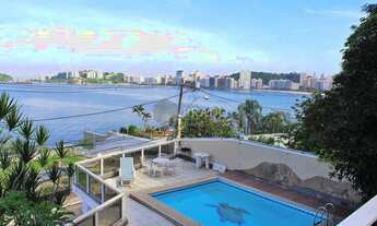 Imagem: Casa com 4 quartos na Estrada Fróes, vista