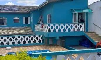 Imagem: 2 imóveis e sala comercial