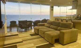 Imagem 6: Casarão frente ao mar