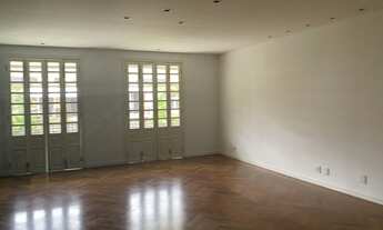 Imagem 3: Apartamento para aluguel possui 242 metros quadrados com 4 quartos em Jardim Europa - São