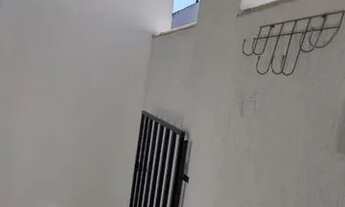 Imagem 7: Alugo casa no segundo andar de um quarto sem garagem em Realengo