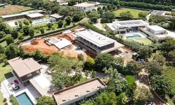 Imagem 7: Casa de condomínio sobrado para venda tem 950 metros quadrados com 6 quartos