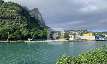 Imagem 2: Terreno Exclusivo na Estrada do Joá com Vista Privilegiada