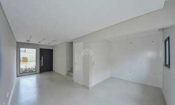 Imagem 2: Sobrados Novos em condomínio fechado com 03 dormitórios