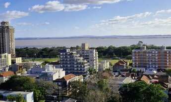 Imagem 5: Apartamento impecável de frente no Menino Deus, 103,00 m² de área útil, 2 dormitórios, var