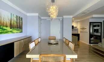 Imagem 2: LOCAÇÃO: Apartamento de 132m² com três dormitórios sendo uma suíte e duas vagas ao lado