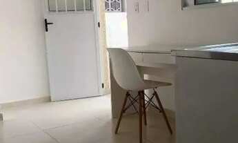 Imagem 3: *LINDA KITNET PRÓX. USP**01 Dormtório, Banheiro com box, Cozinha c/ armário, Microondas