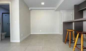 Imagem 3: Imóvel para aluguel com 75 metros quadrados com 2 quartos em Centro - Florianópolis - SC