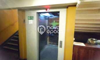 Imagem 4: Catete Galpão / depósito com 5 vagas na garagem